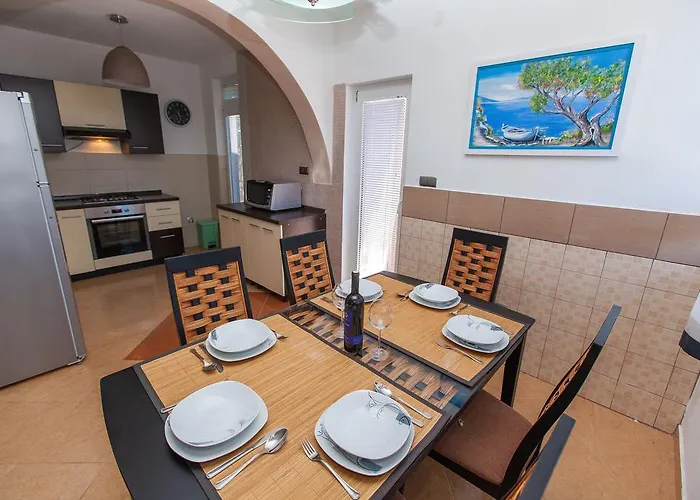 Apartment Loncar