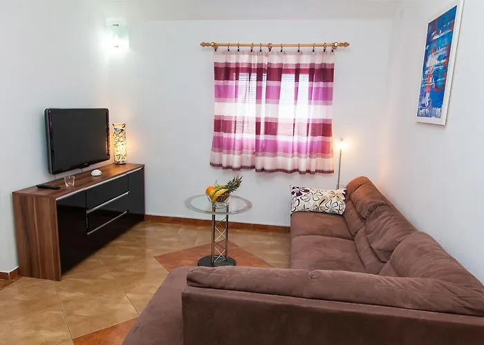 Apartment Loncar Jadranovo